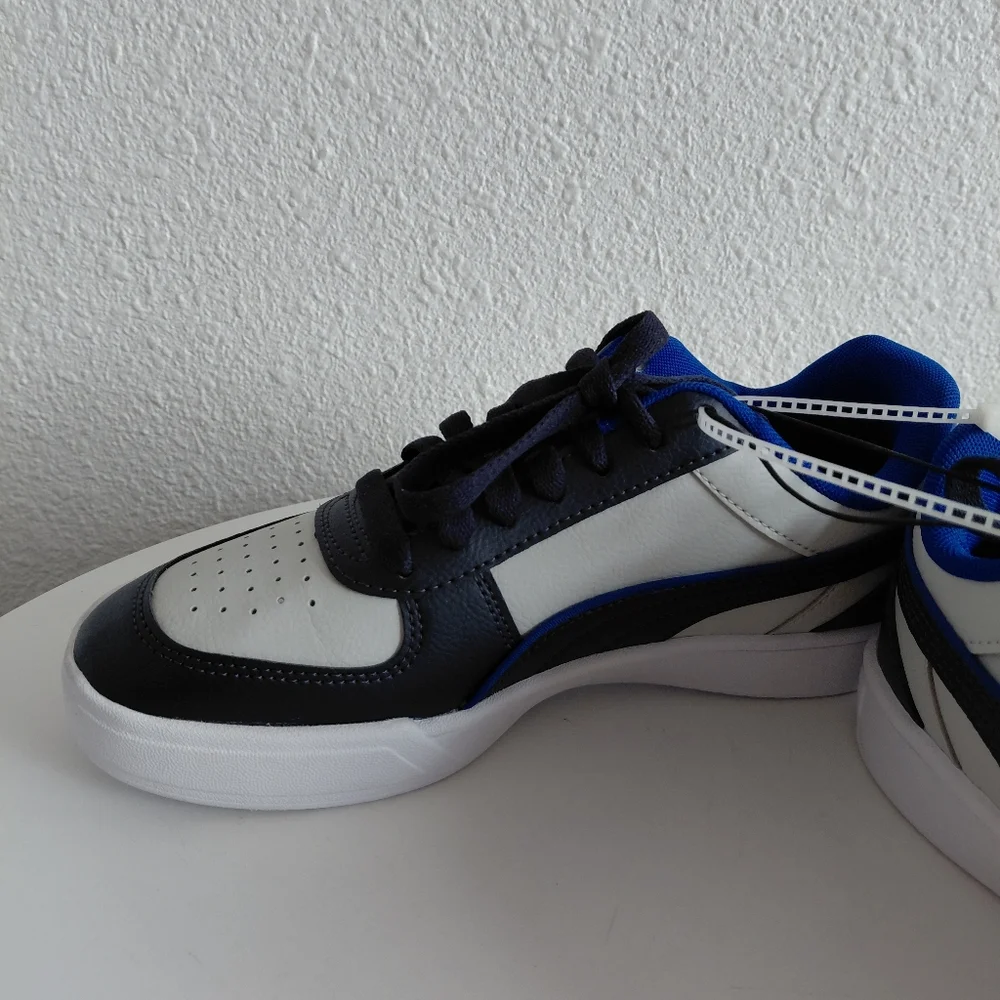 NWOB puma Athletic Shoes